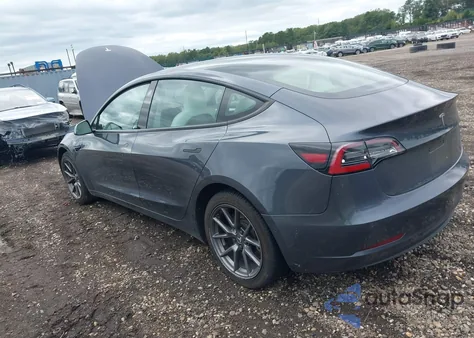 2022 Tesla Model 3 Rear-Wheel Drive из США, поврежденный, VIN 5YJ3E1EA0NF174276